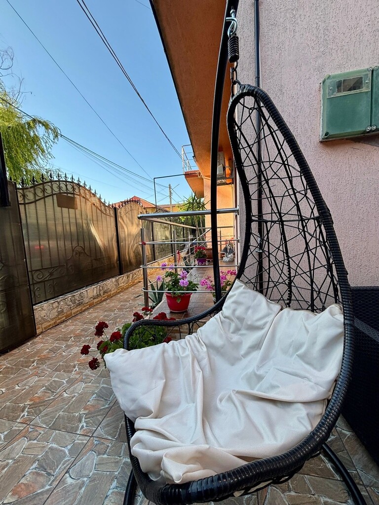 Camere de închiriat Flora Sea