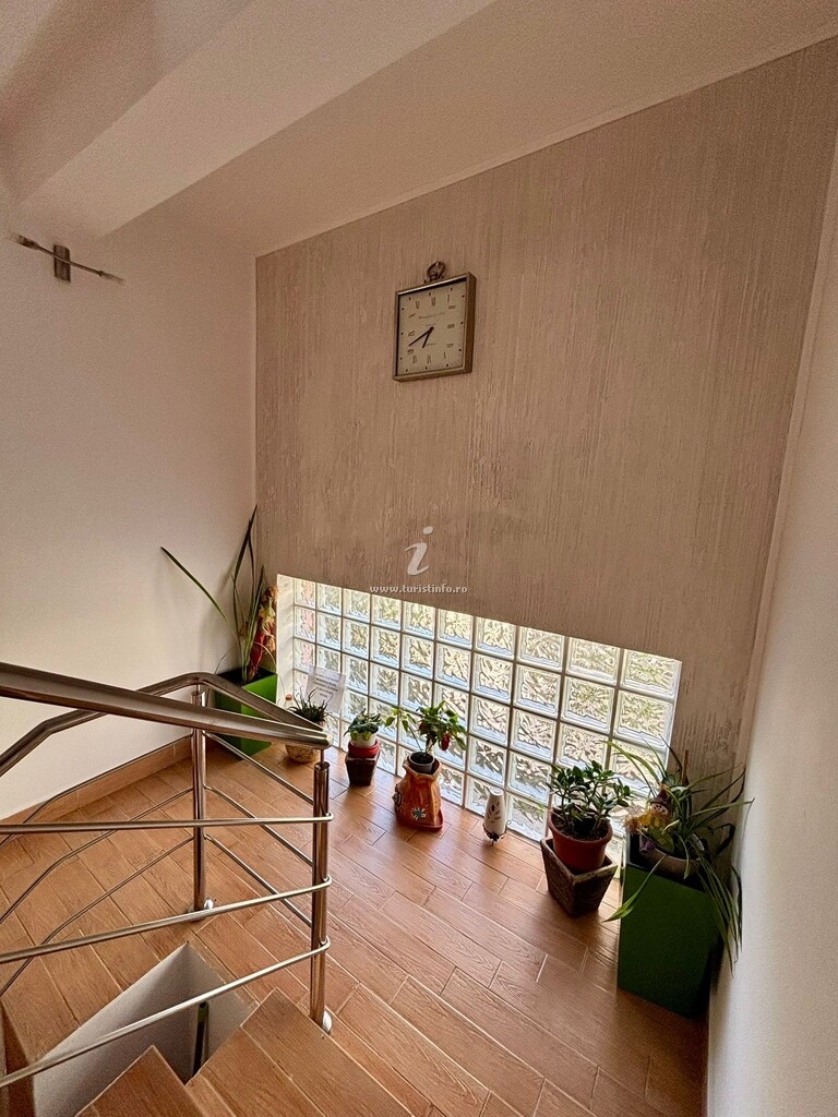 Camere de închiriat Flora Sea