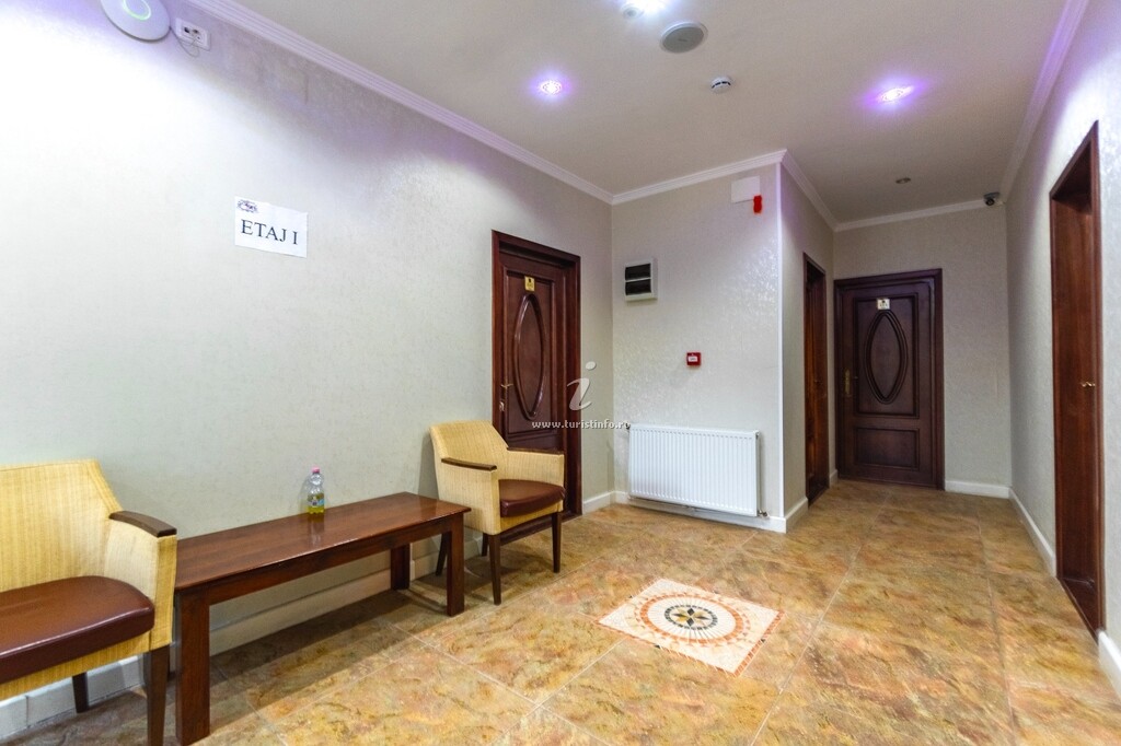 Hotel Edy`s Royal