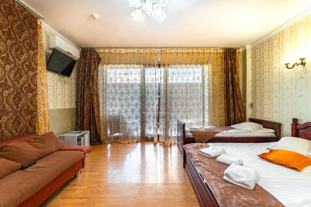 Hotel Edy`s Royal