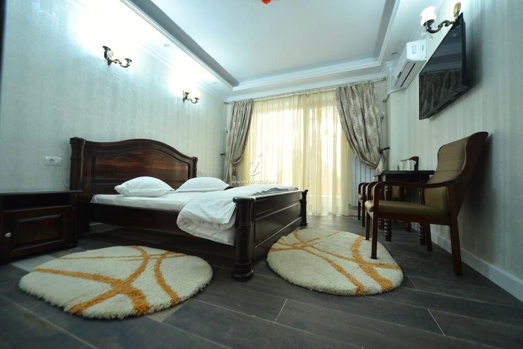 Hotel Edy`s Royal