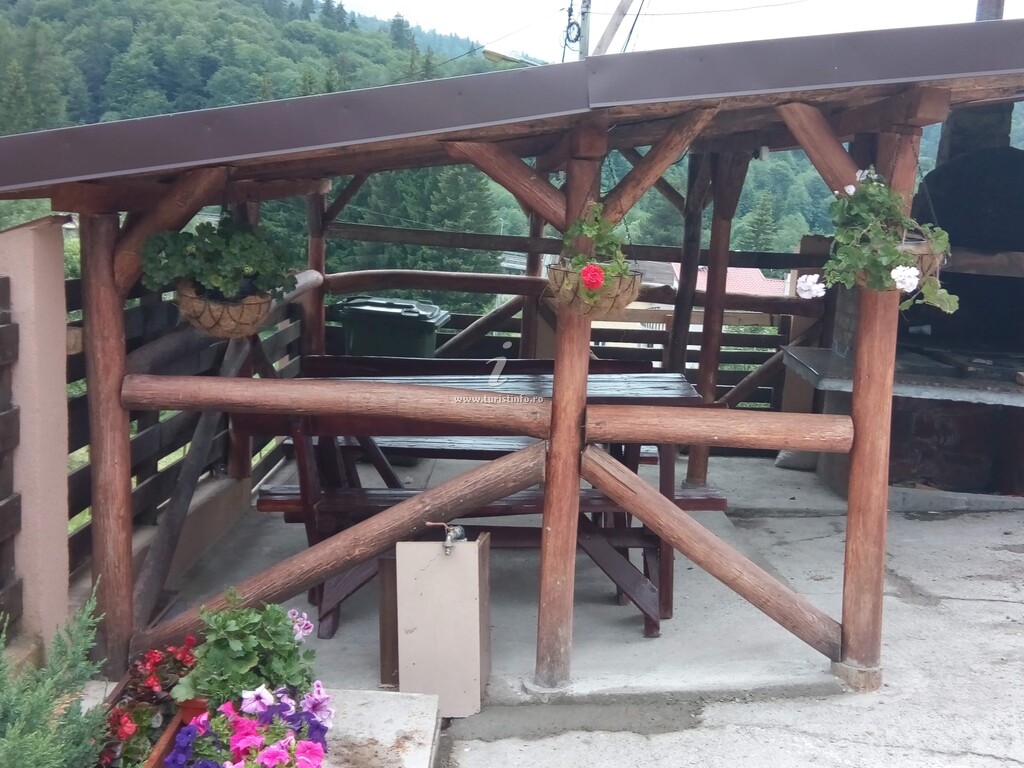 Pensiunea Casa Denis