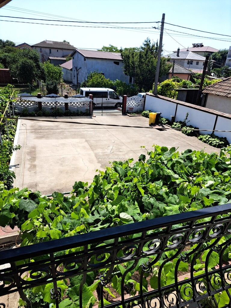 Casa Bujoreni 1