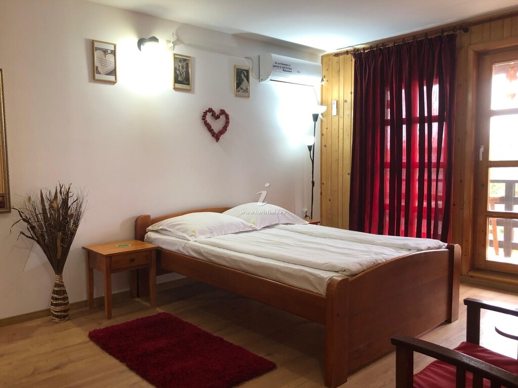 Casa de vacanță Casa Karol