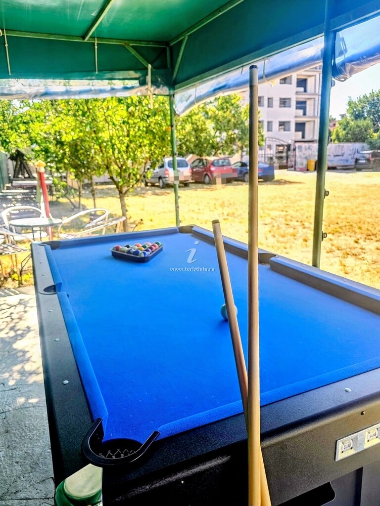 Camere de închiriat La Fery