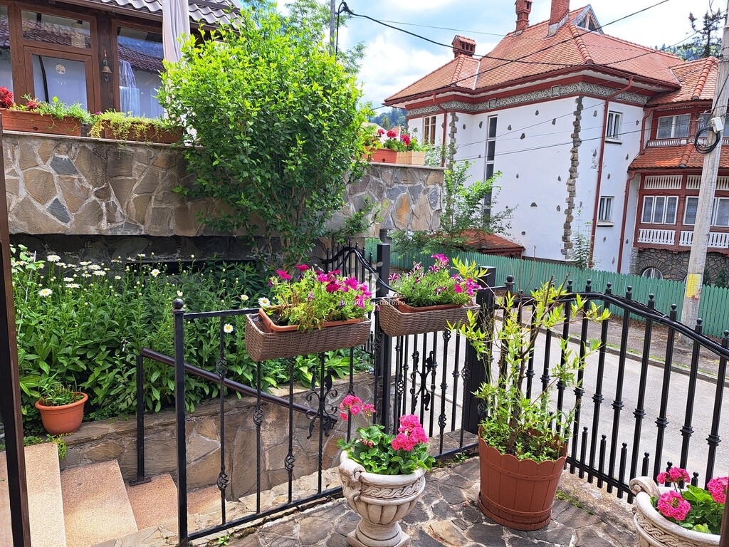 Casa Dobre