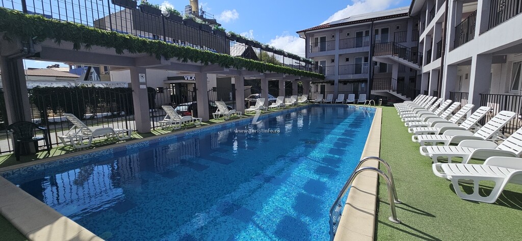 Aorra cazare Nibiru cu Piscină încălzită