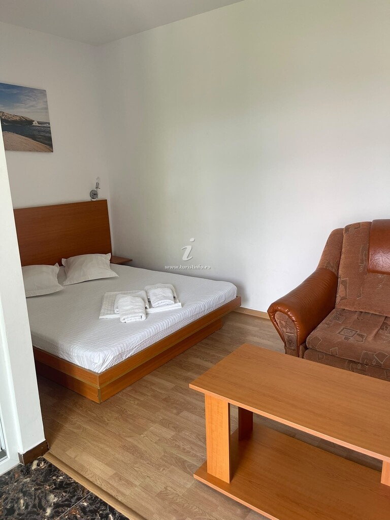 Camere de închiriat Niky Alin 1