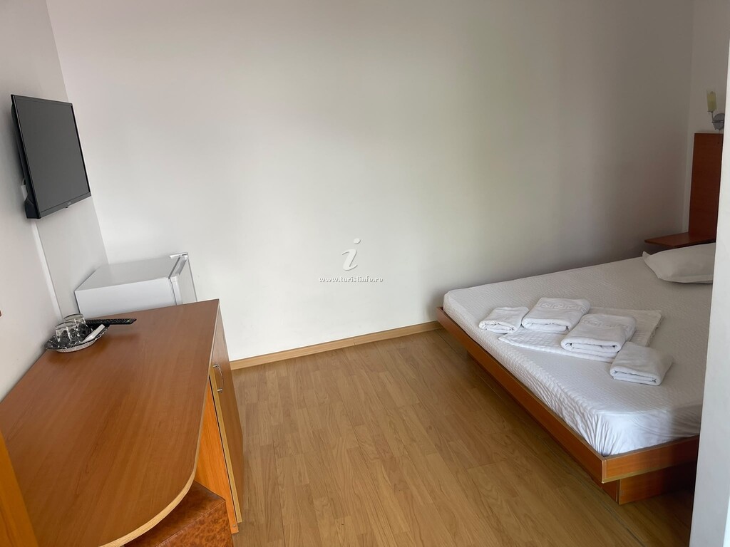 Camere de închiriat Niky Alin 1