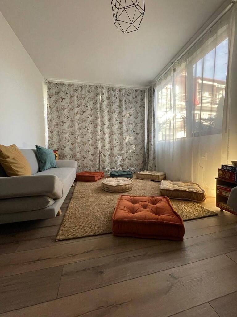 Casa cu Prieteni