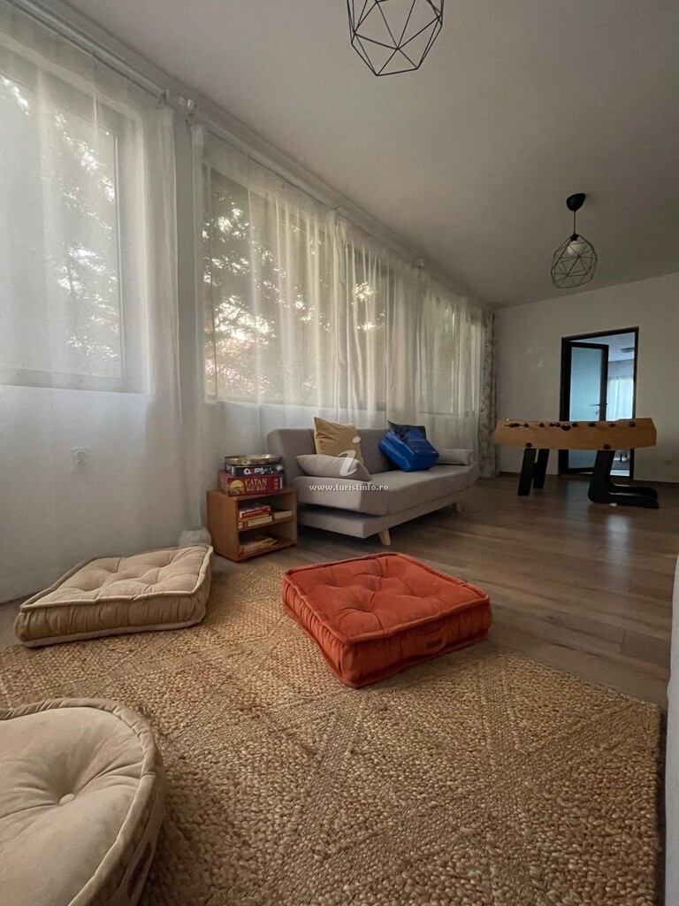 Casa cu Prieteni