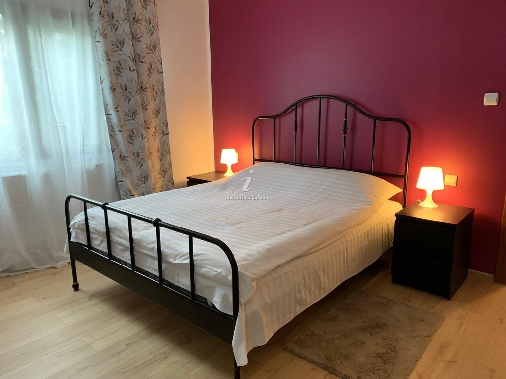 Casa cu Prieteni