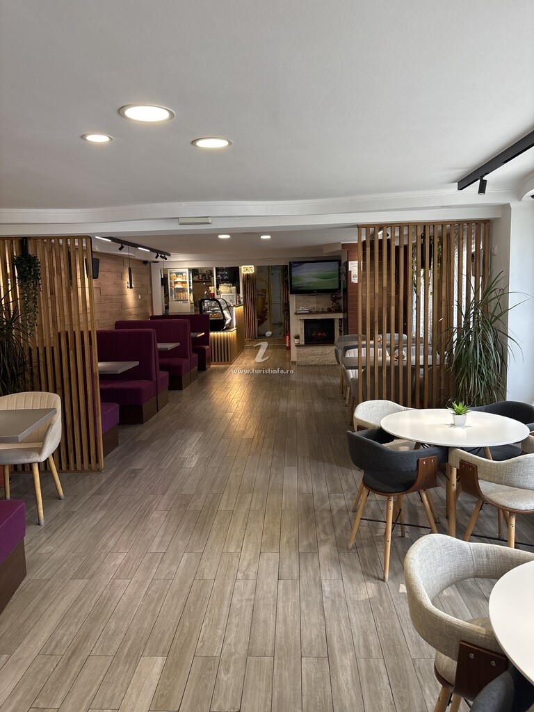 Camere de închiriat Eidolon