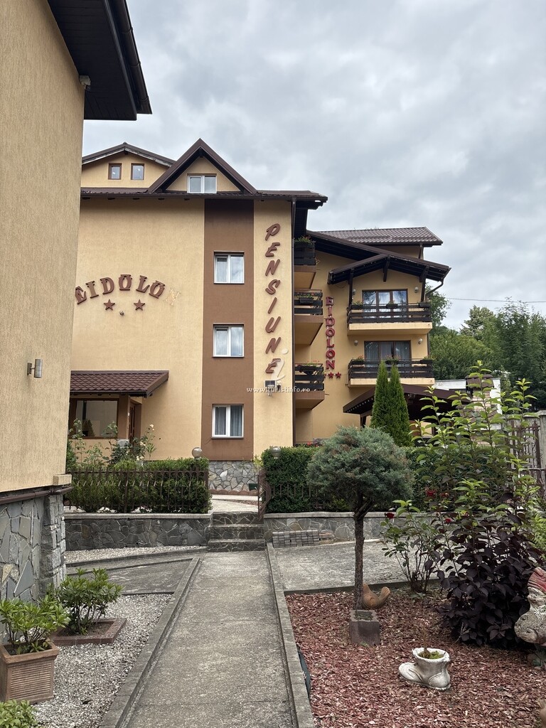Camere de închiriat Eidolon