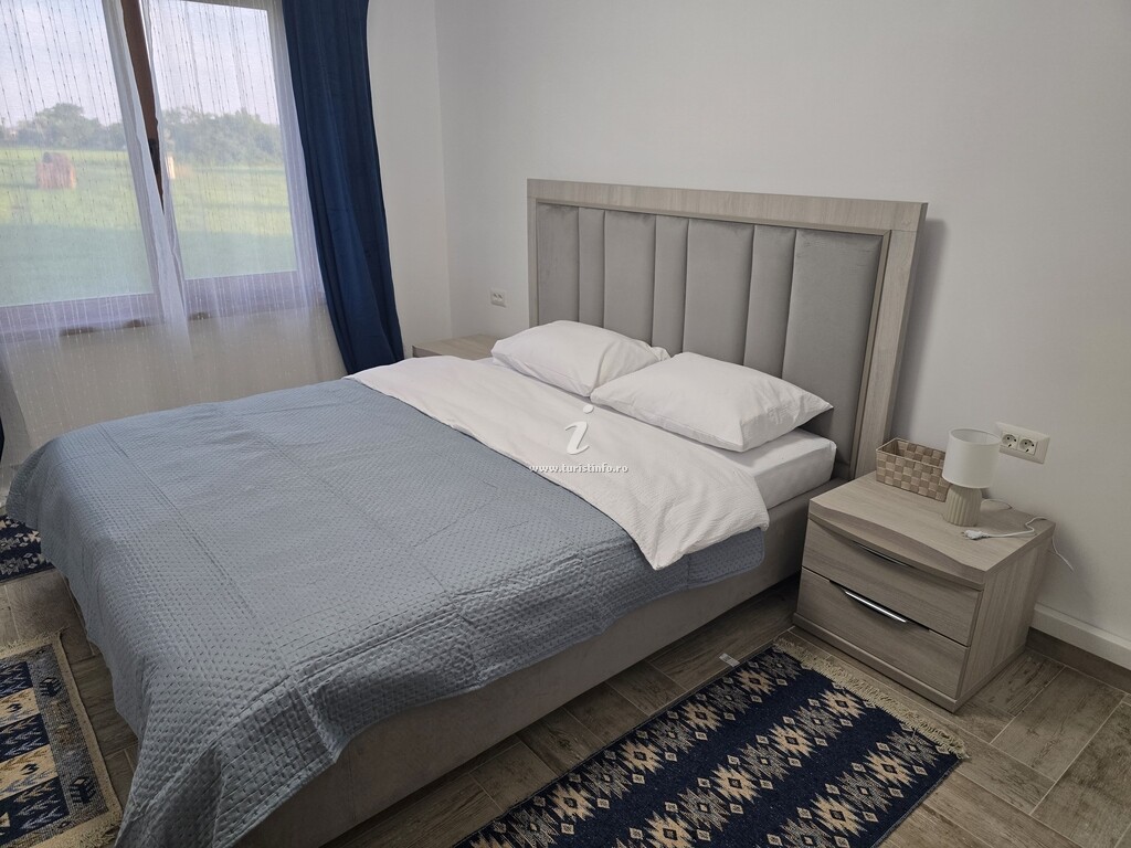 Casa Stejarului Îngenuncheat