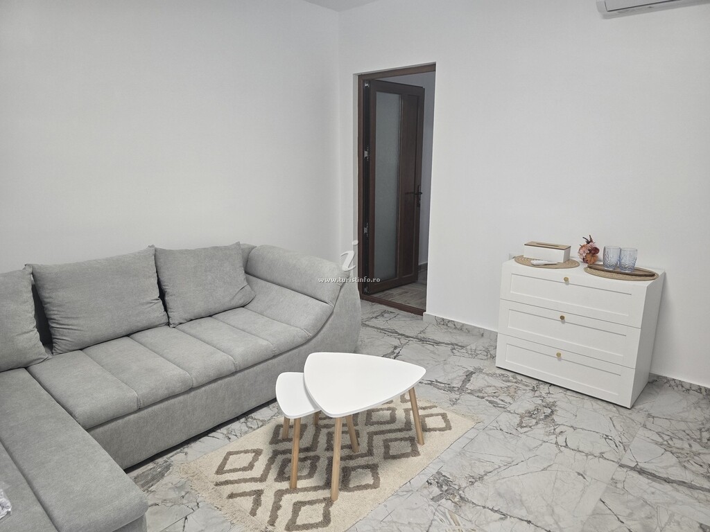 Casa Stejarului Îngenuncheat