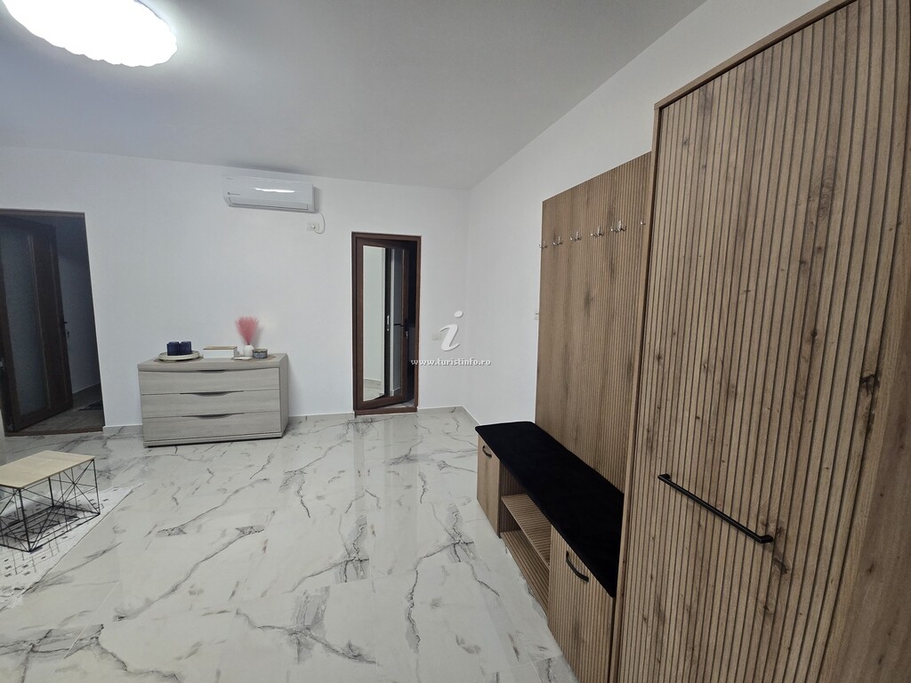 Casa Stejarului Îngenuncheat