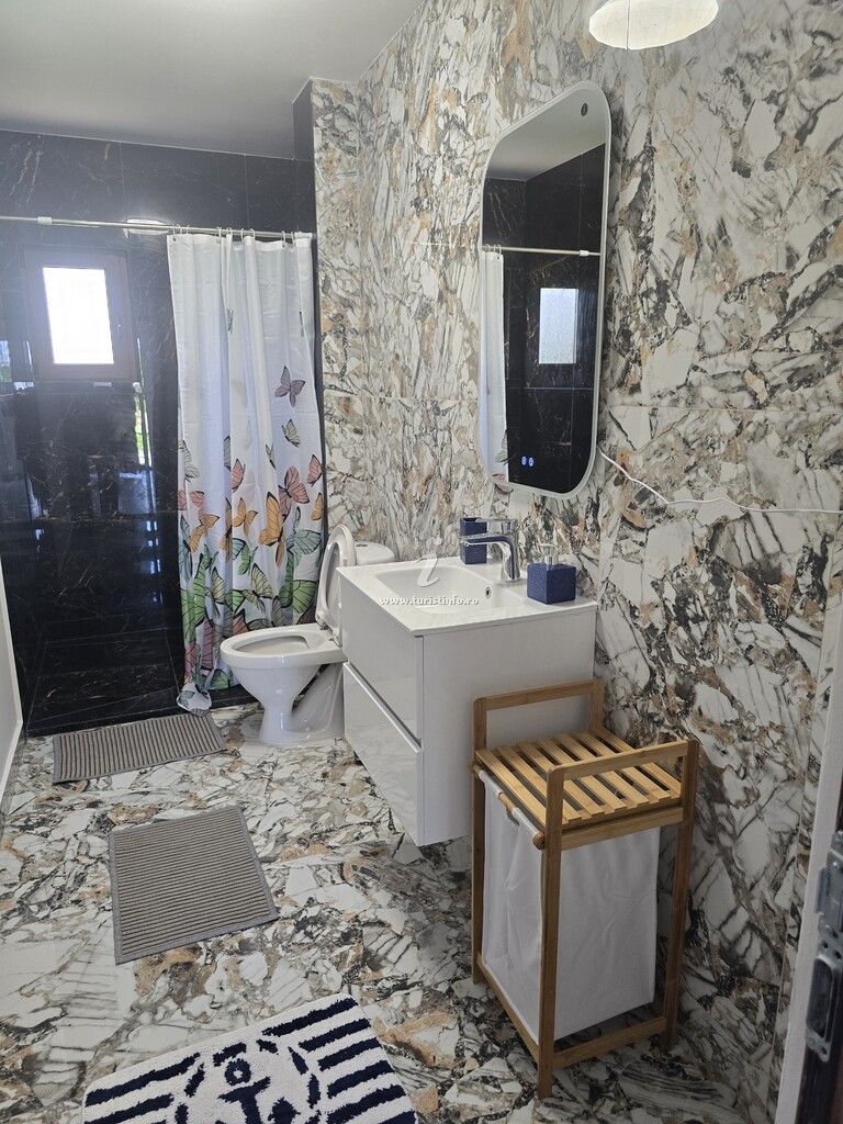 Casa Stejarului Îngenuncheat