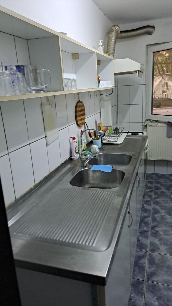 Camere de închiriat Ana Lăcrămioara