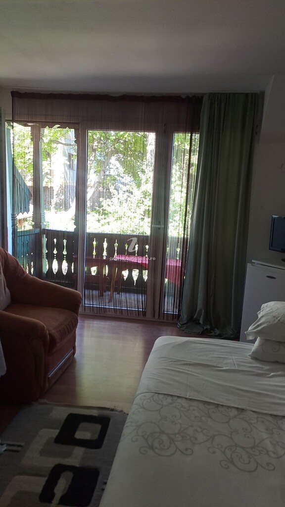 Camere de închiriat Ana Lăcrămioara