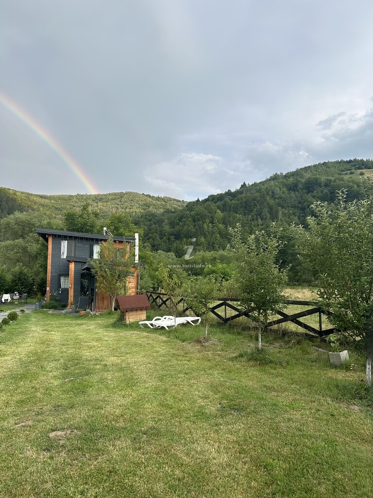 Cabana de la Țară