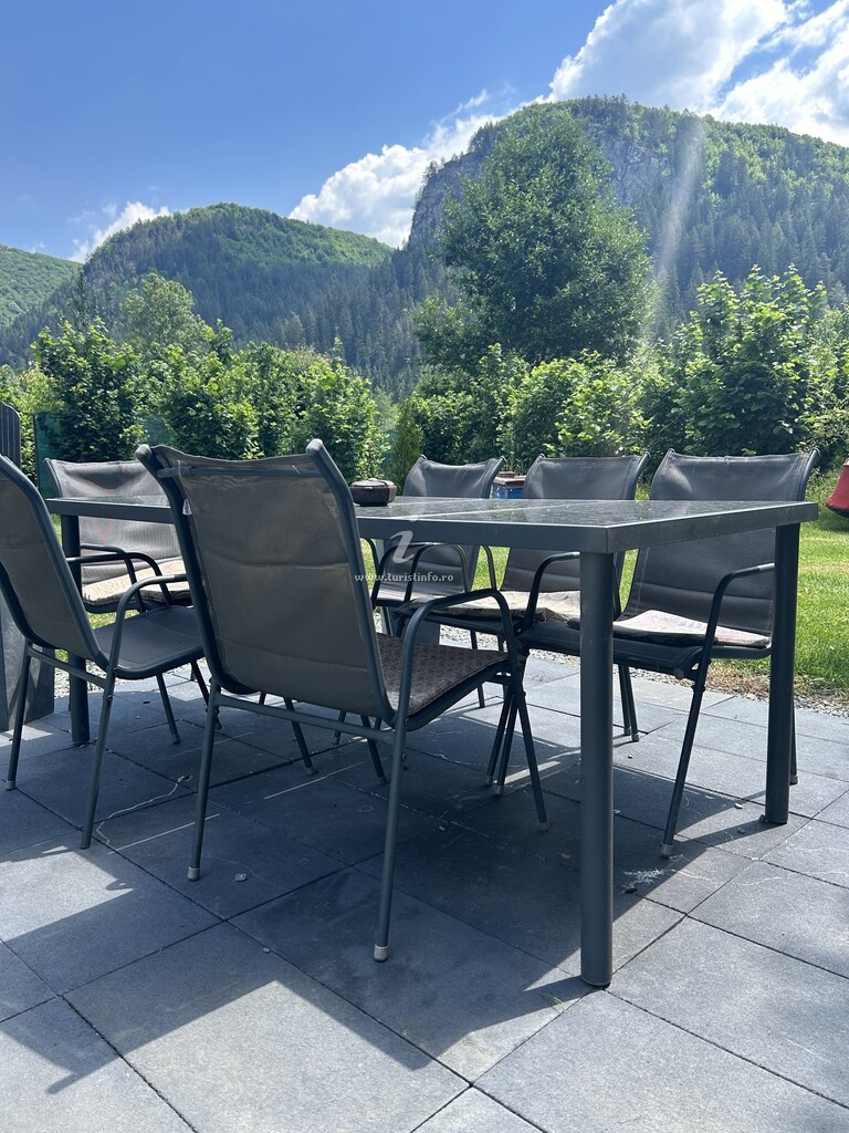 Cabana de la Țară