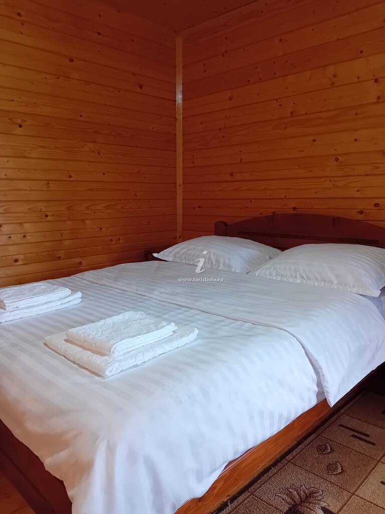 Cabana Dealu Rășinarului