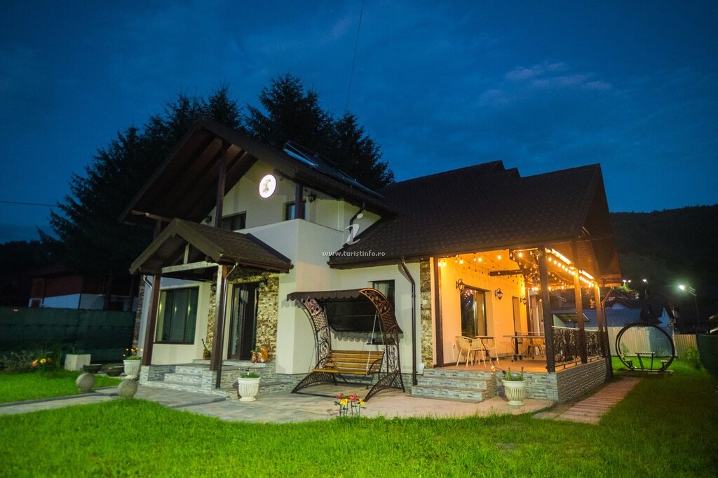 Casa Luna