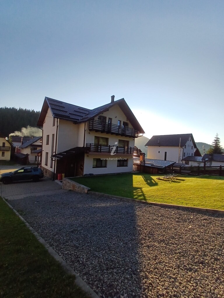 Camere de închiriat Ama