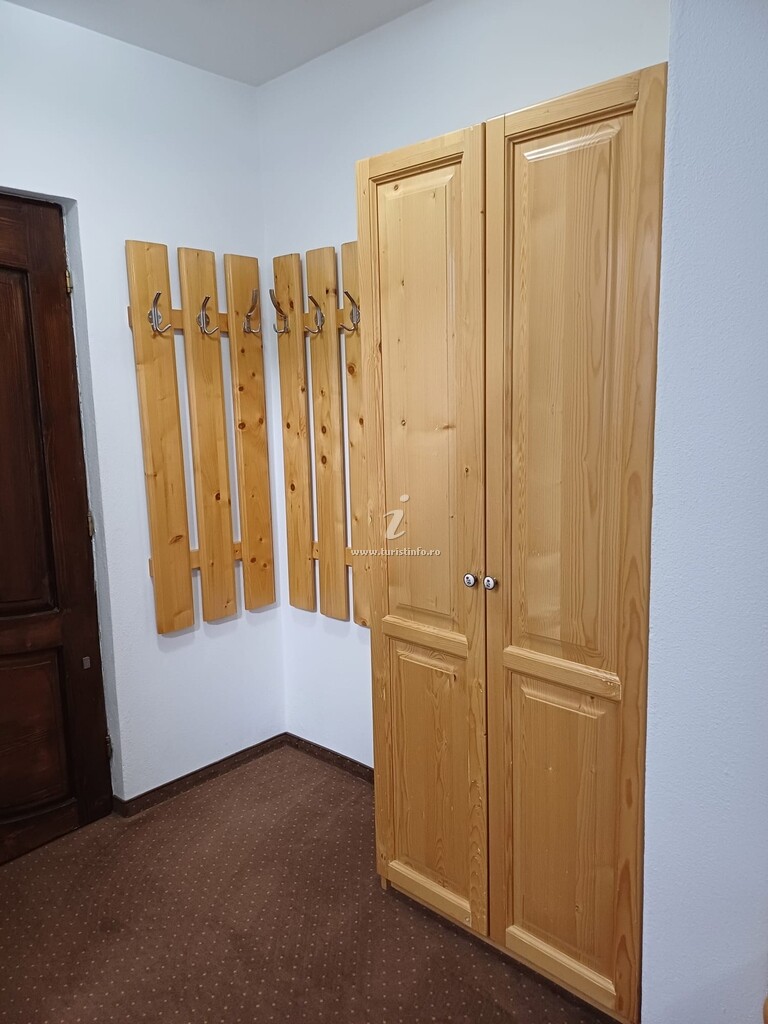 Camere de închiriat Ama
