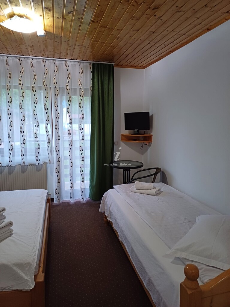 Camere de închiriat Ama