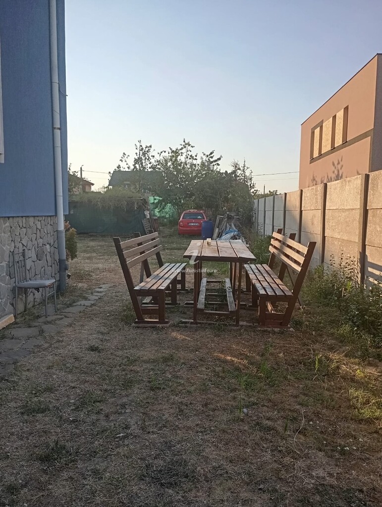 Camere de închiriat Casa Sidor
