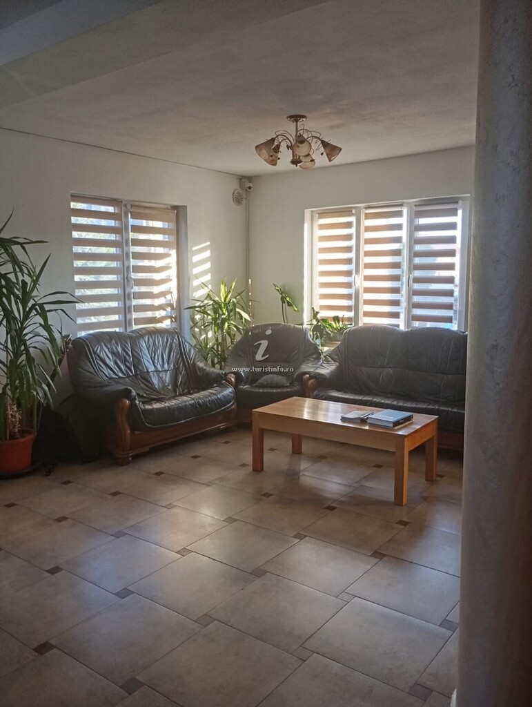 Camere de închiriat Casa Sidor