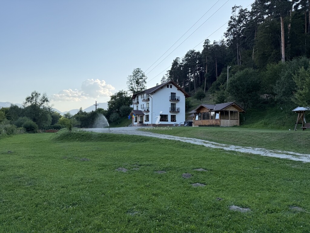 Pensiunea de sub Pădure