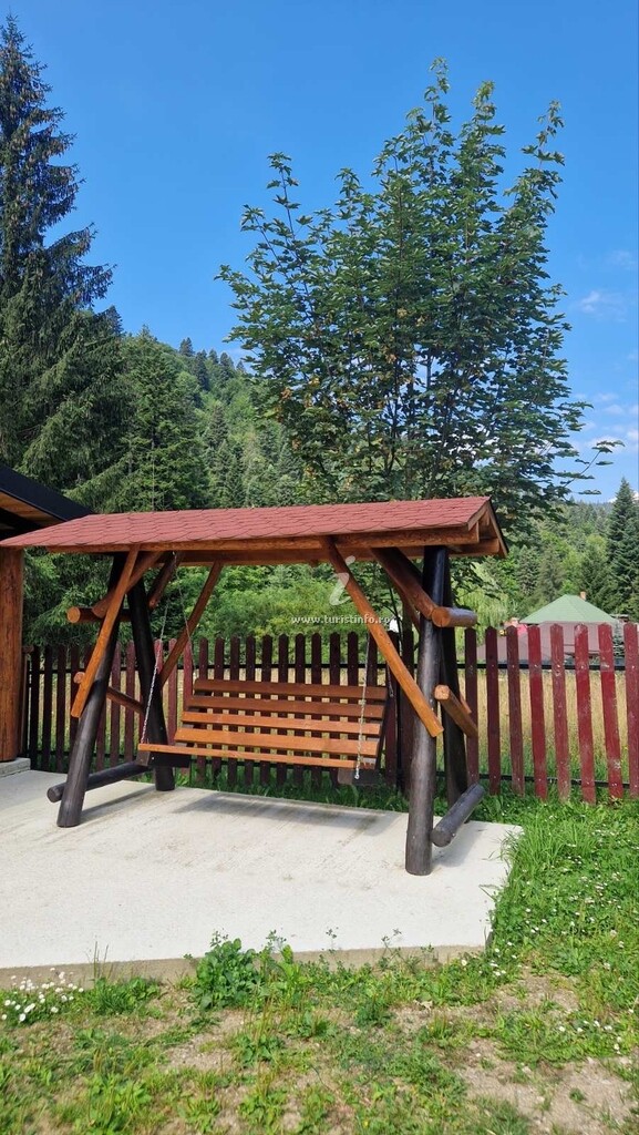 Camere de închiriat Lia Ciocârlia