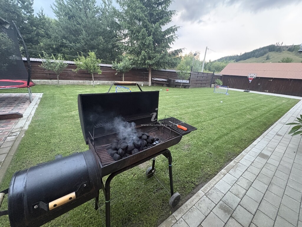 Pensiunea Casa Laur