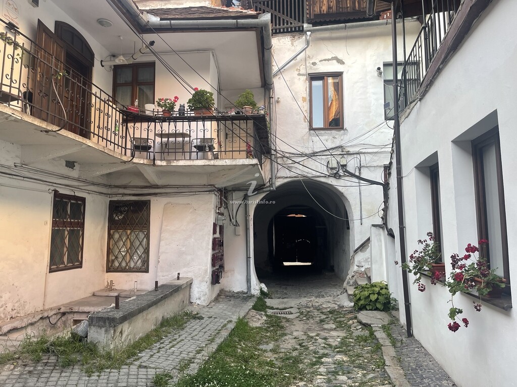 Garsoniera Alex Old Town