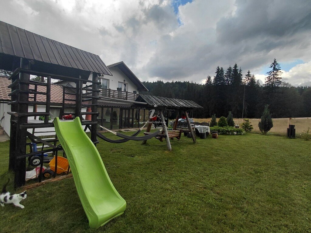 Casa de vacanță Acasă La Noi
