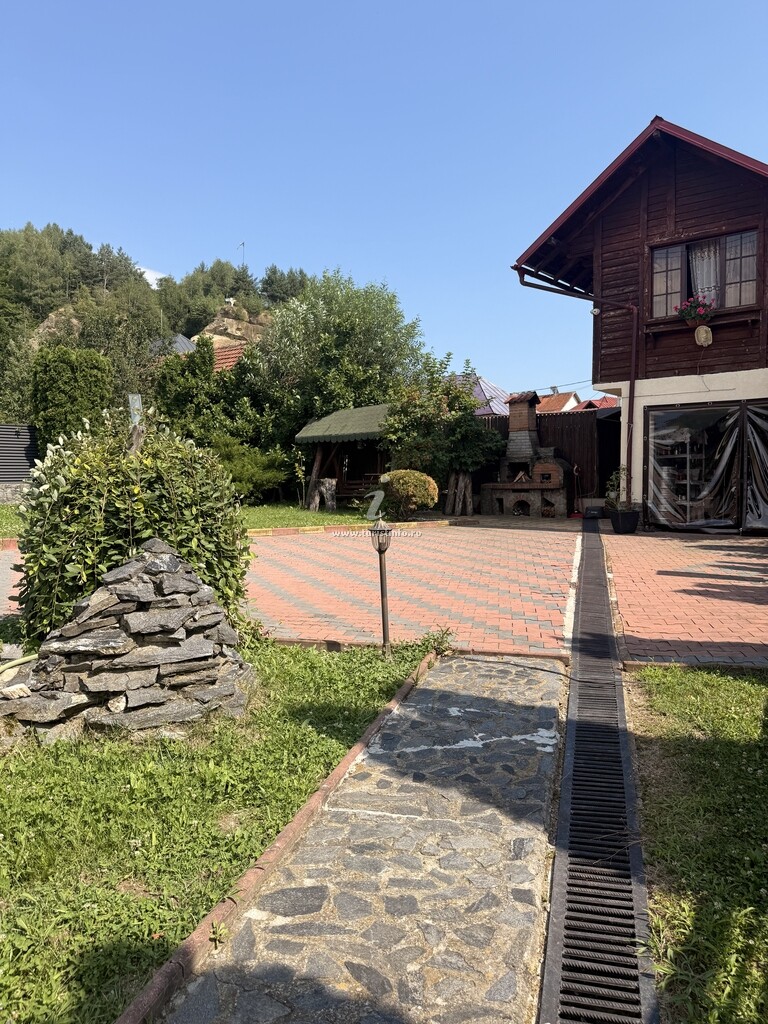 Pensiunea Casa Petrișor
