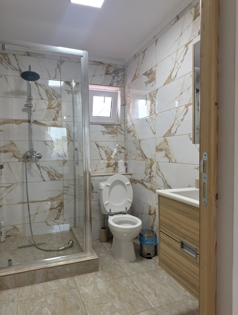 Pensiunea Casa Petrișor