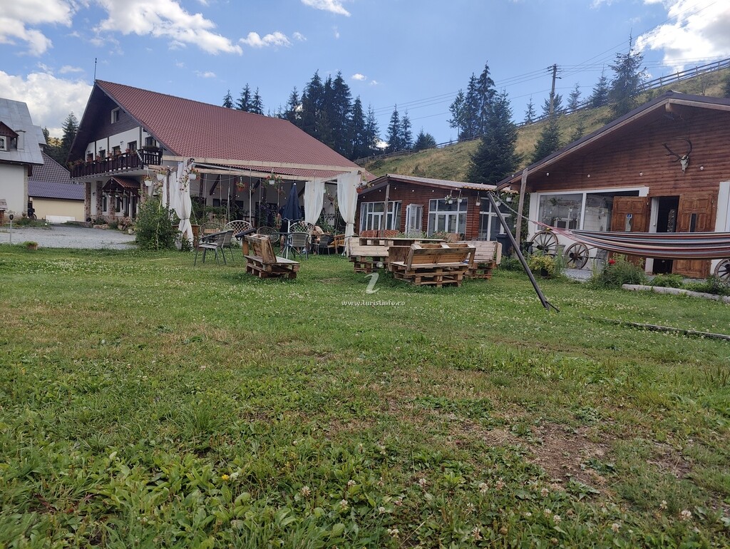 Pensiunea Trei Brazi