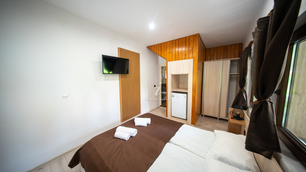Camere de închiriat Casa Edy & Erik