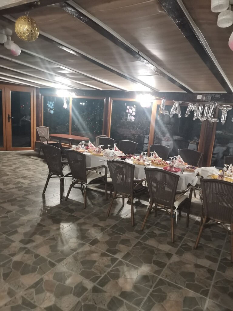 Vila Măriuca-Peștera