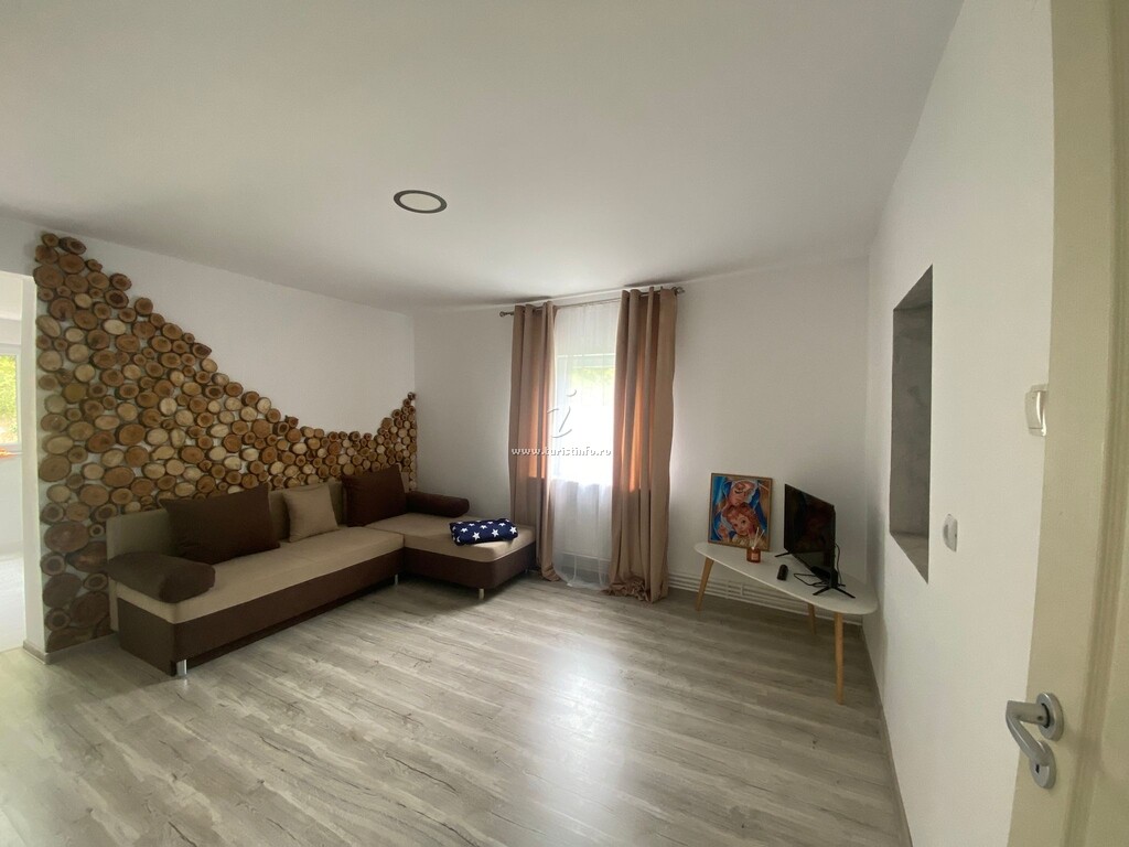Casa Roua Muntelui