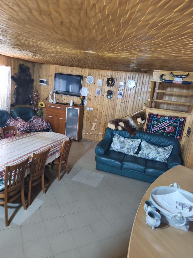 Cabana cu Brăduți