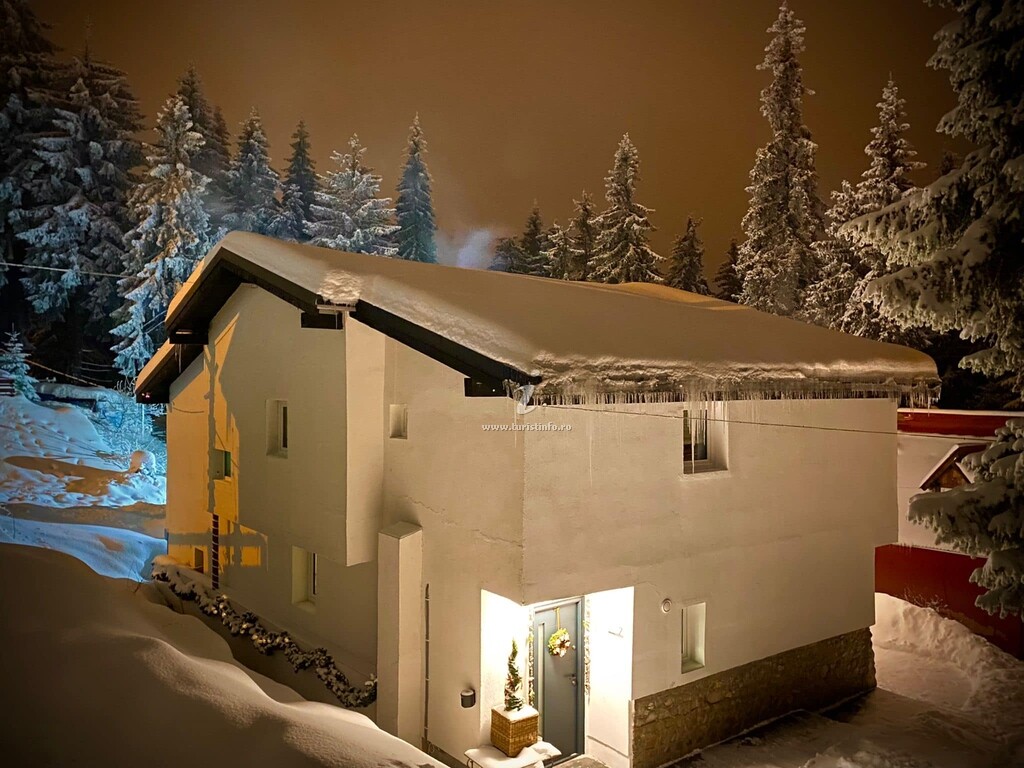 Casa Ava