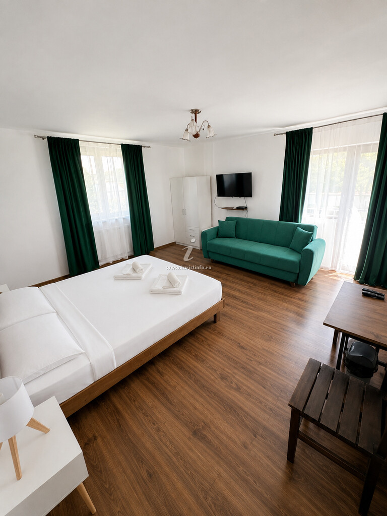 Camere de închiriat La Luca