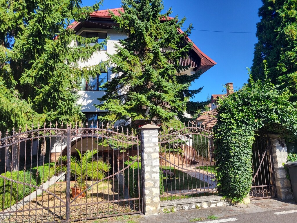 Pensiunea Csaki