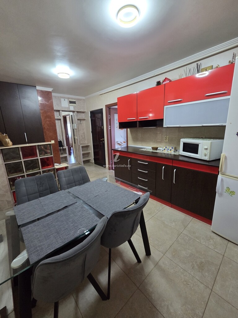 Apartament Raisa Plaja 3 Papuci