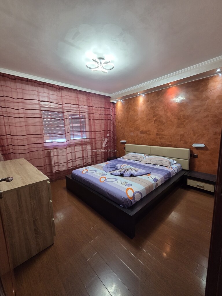 Apartament Raisa Plaja 3 Papuci